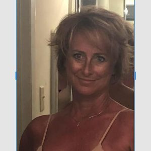 Meet your Posher, Connie